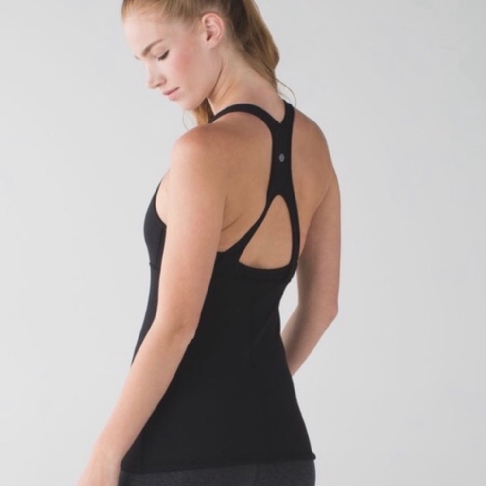 Lululemon workout shirt